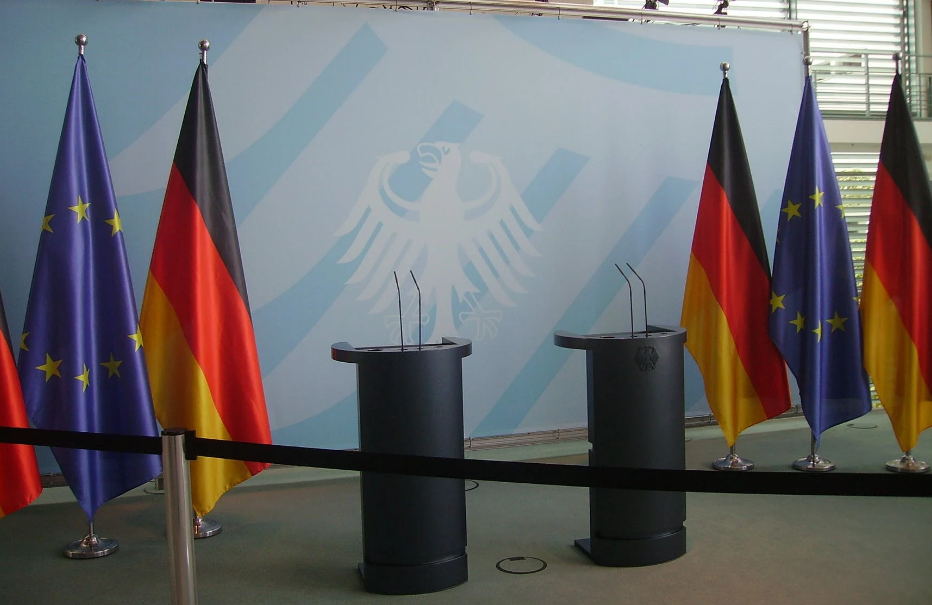 Qualifying as a Political party