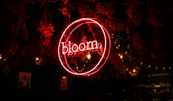 Steps to make neon signs